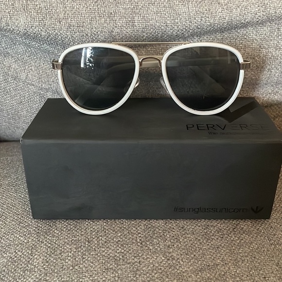 Perverse Accessories - Perverse Grey Lined Sunglasses